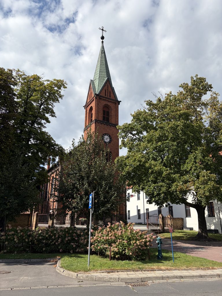 Kościół Najświętszego Serca Jezusa w Środzie Wielkopolskiej – wieża